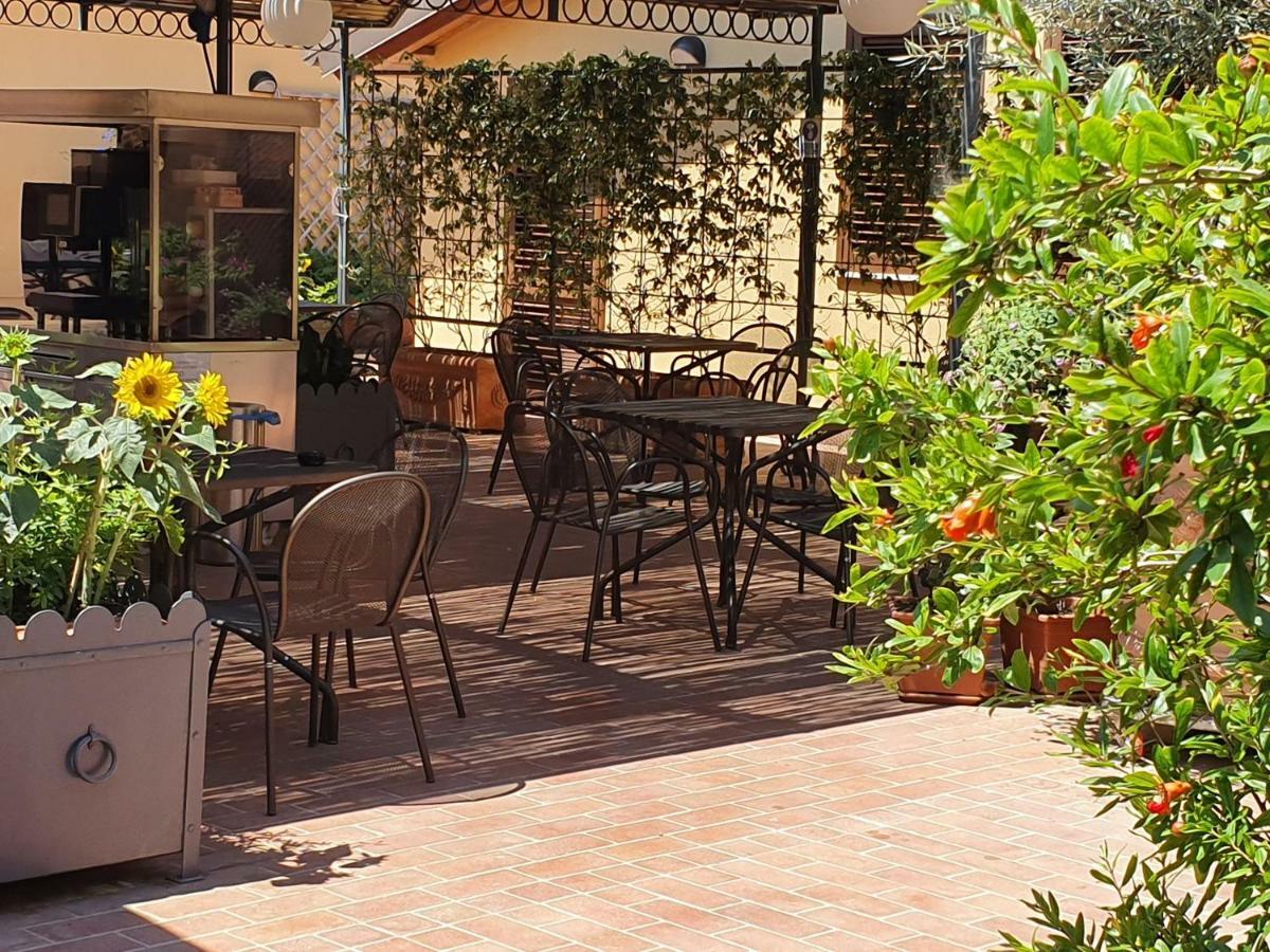 "La Terrazza Di Castiglione" Appartamenti Vacanza 카스틸리오네 델라 페스카이아 외부 사진
